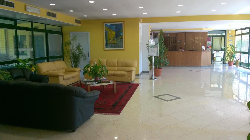 Hotel Laurence Ρώμη Εξωτερικό φωτογραφία