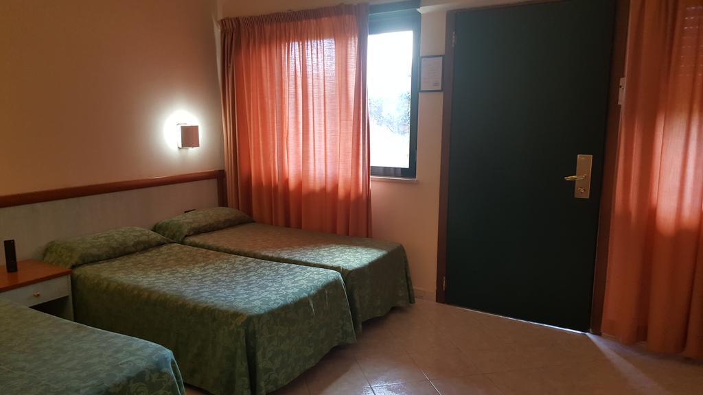 Hotel Laurence Ρώμη Εξωτερικό φωτογραφία