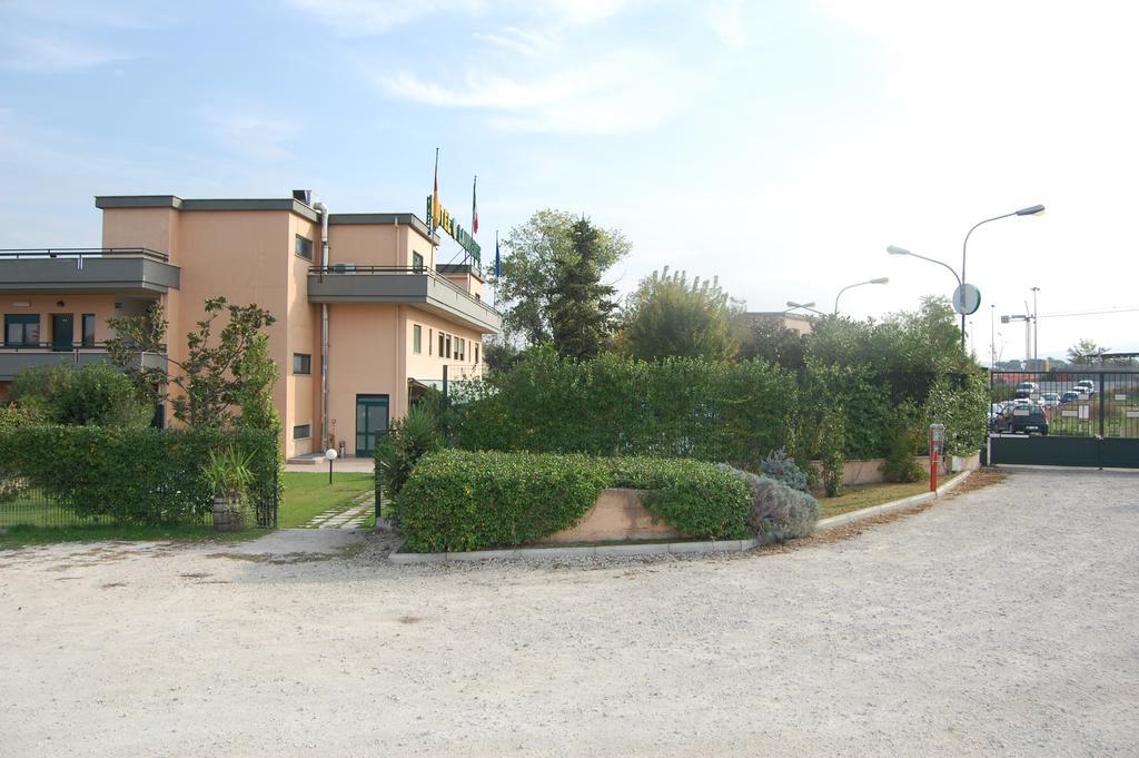 Hotel Laurence Ρώμη Εξωτερικό φωτογραφία