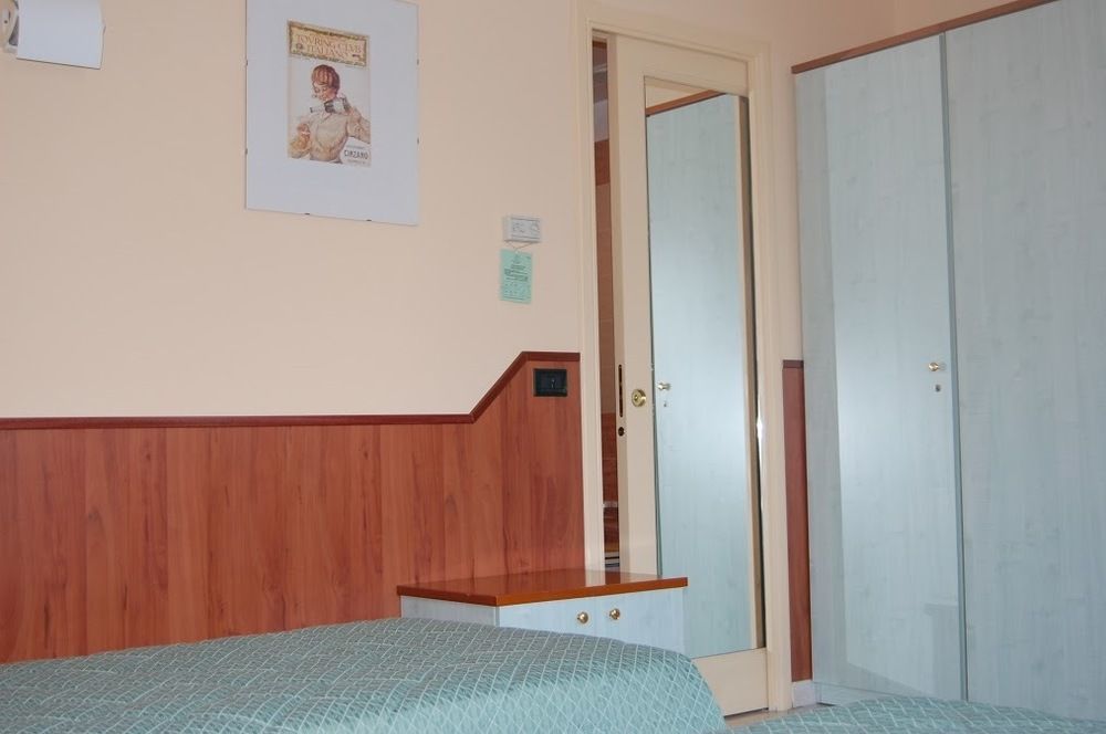 Hotel Laurence Ρώμη Εξωτερικό φωτογραφία