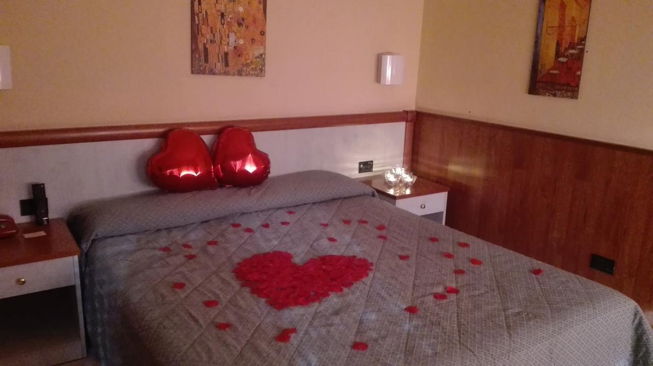 Hotel Laurence Ρώμη Εξωτερικό φωτογραφία