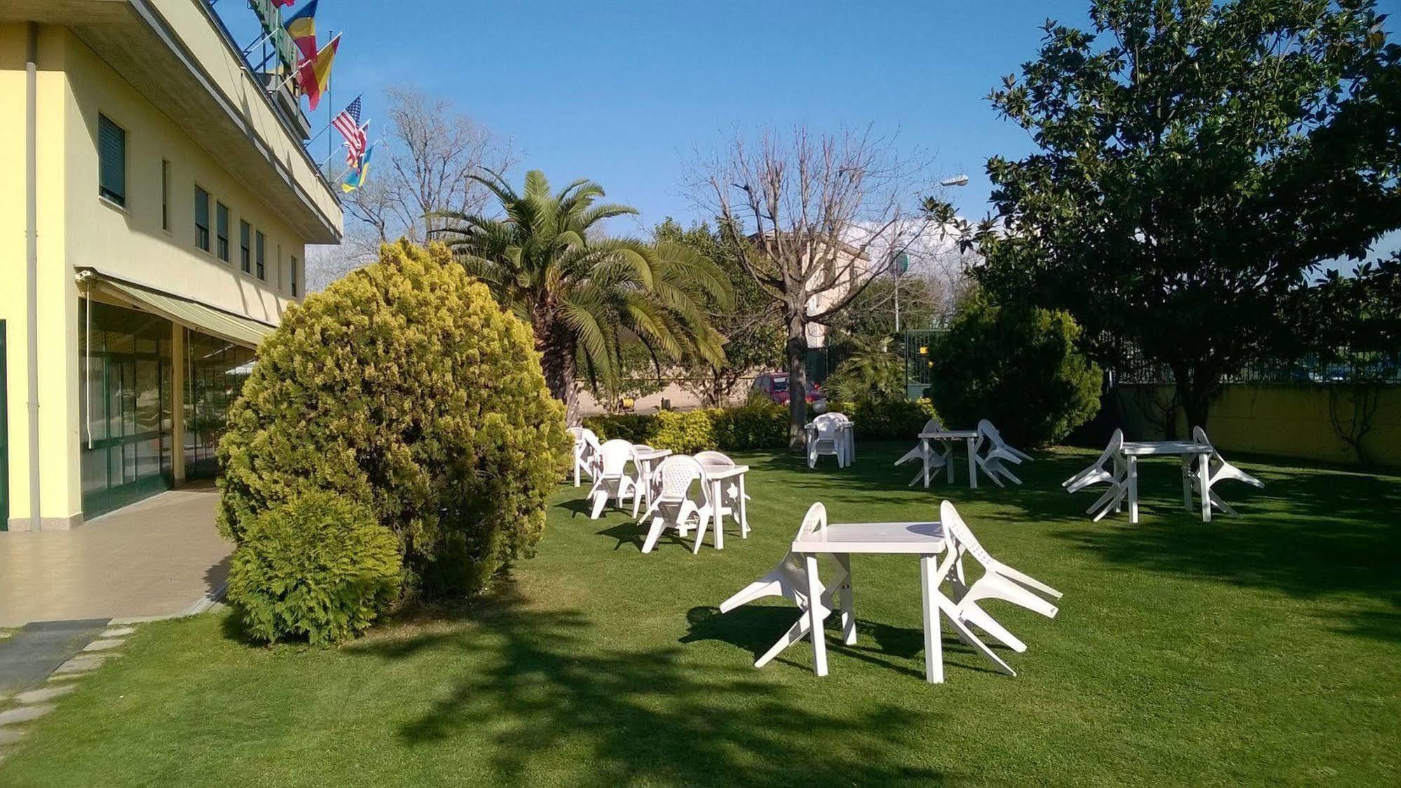 Hotel Laurence Ρώμη Εξωτερικό φωτογραφία